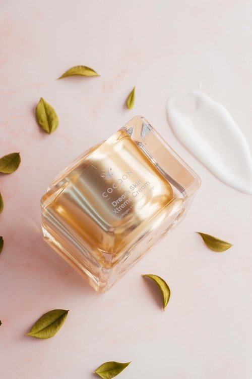 data-12.jpg Crème hydratante au collagène - Dream Skin : 5 Bienfaits Révolutionnaires pour une Peau Hydratée et Raffermie